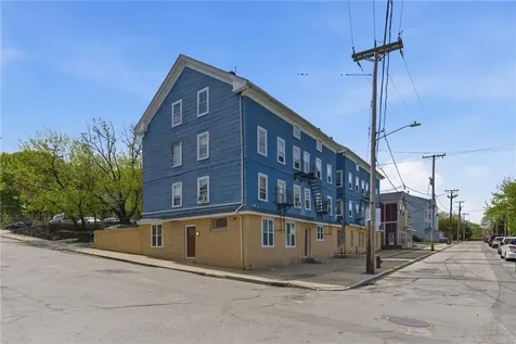 126 140 Sayles Street Woonsocket RI 02895