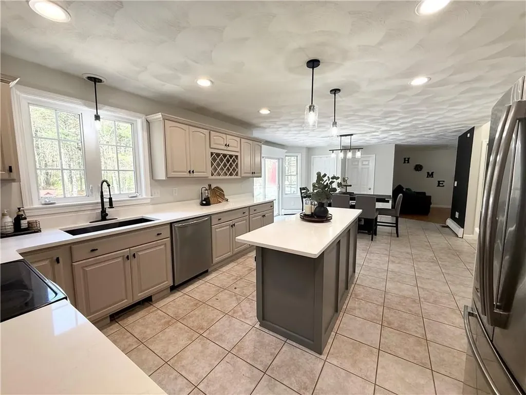 299 Robin Hollow Road West Greenwich RI 02817