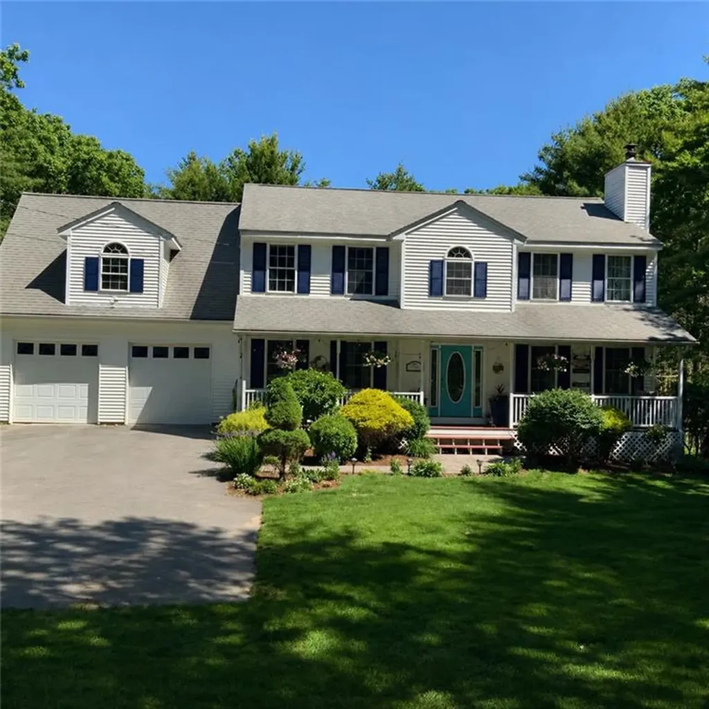 299 Robin Hollow Road West Greenwich RI 02817