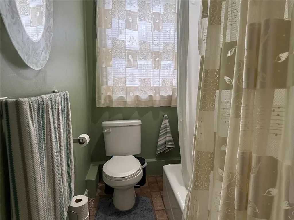 104 Bates Street Pawtucket RI 02861