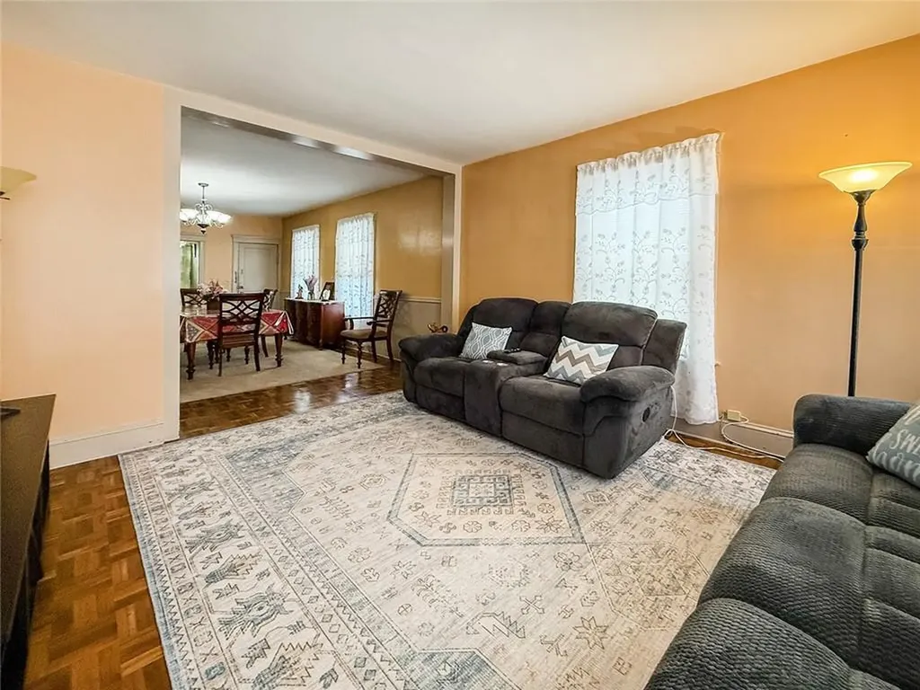 104 Bates Street Pawtucket RI 02861