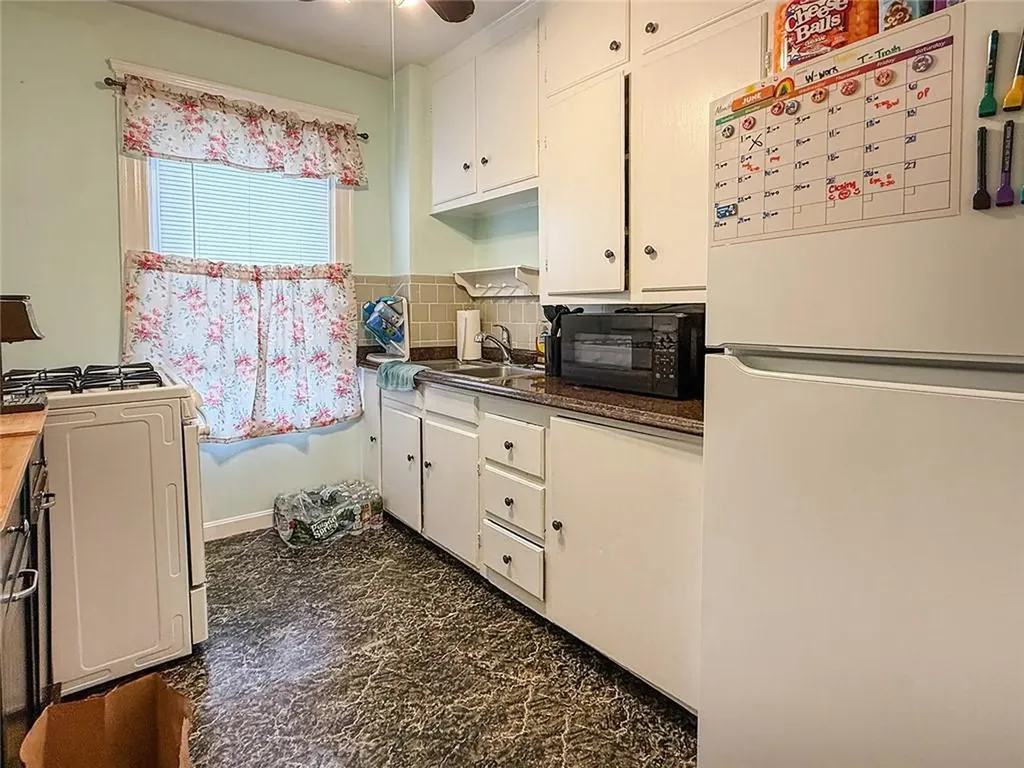 104 Bates Street Pawtucket RI 02861