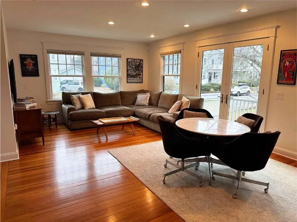 36 Nisbet Street Providence RI 02906