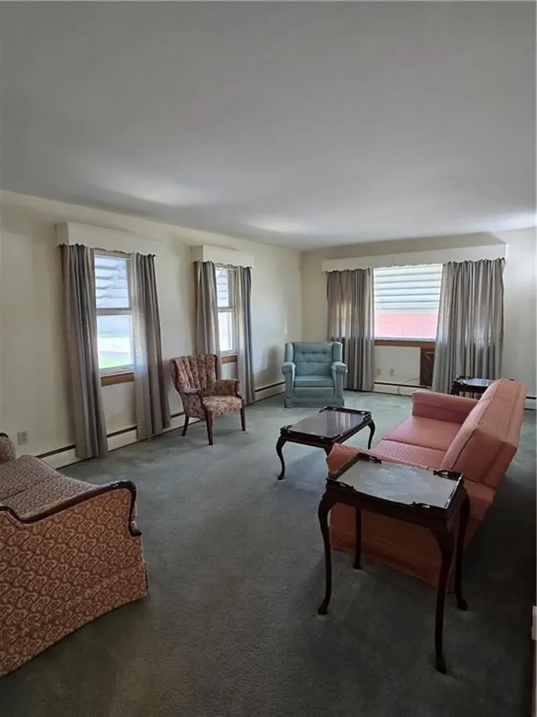 60 Charlotte Street North Providence RI 02904