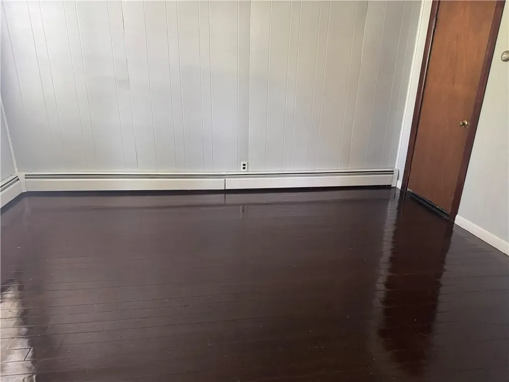19 Whipple Avenue Smithfield RI 02917