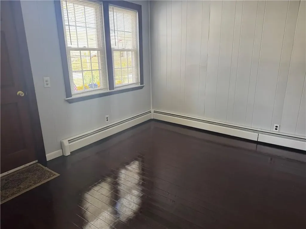 19 Whipple Avenue Smithfield RI 02917
