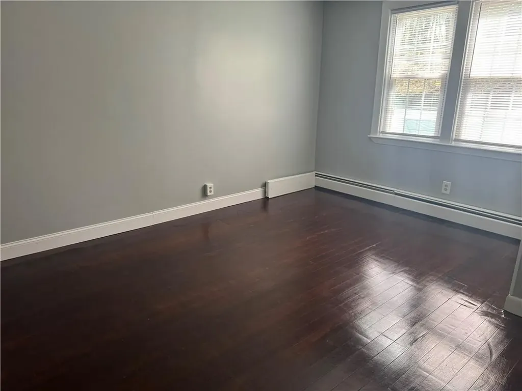 19 Whipple Avenue Smithfield RI 02917