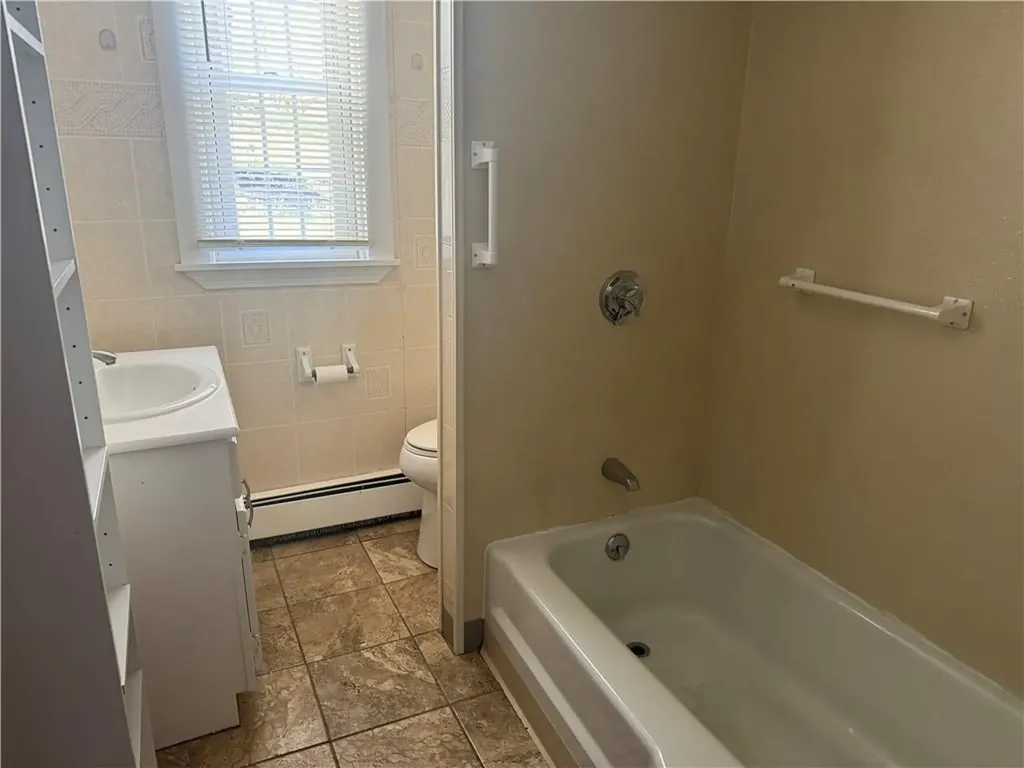 19 Whipple Avenue Smithfield RI 02917
