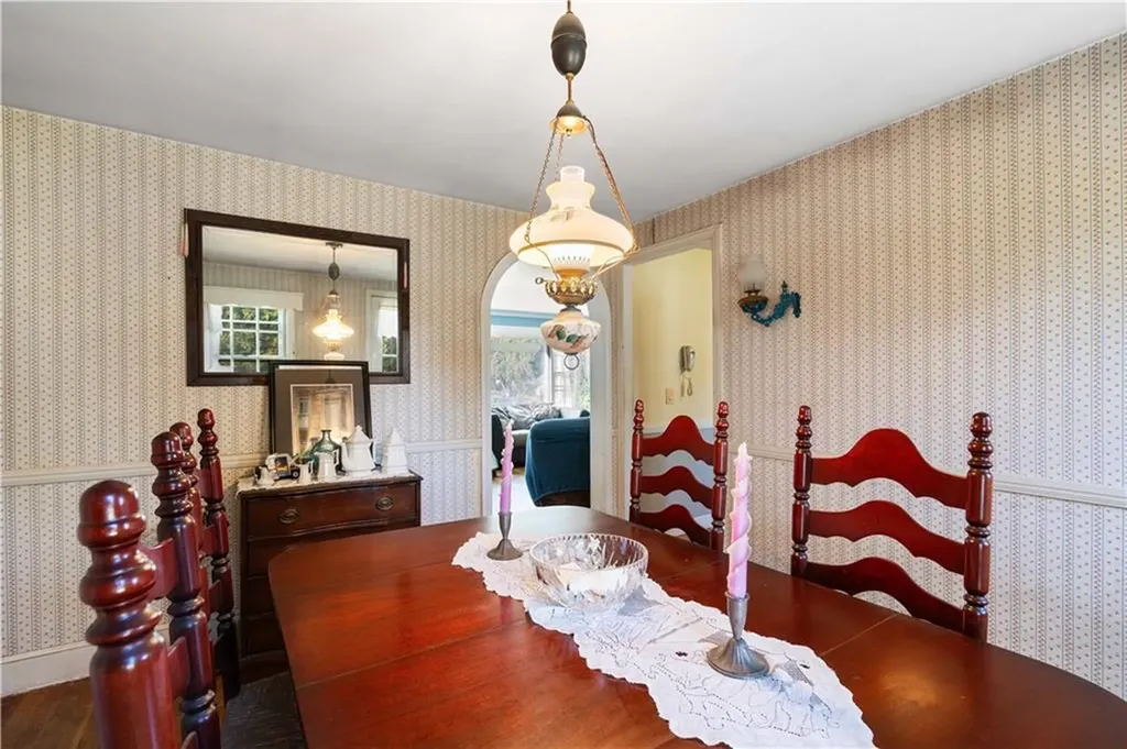 11 Terrace Drive Bristol RI 02809