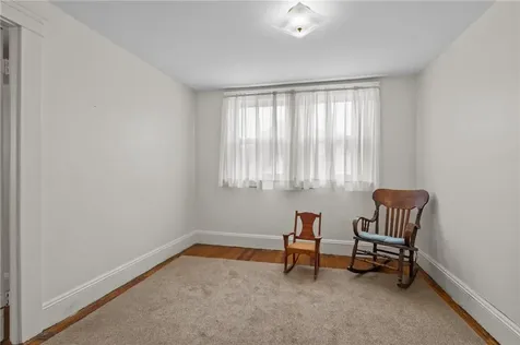 86 Fall Street Woonsocket RI 02895