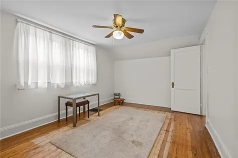 86 Fall Street Woonsocket RI 02895