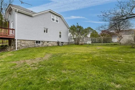 86 Fall Street Woonsocket RI 02895