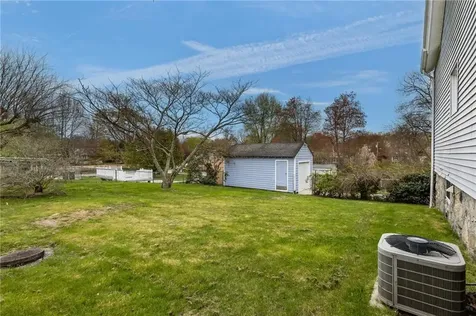 86 Fall Street Woonsocket RI 02895