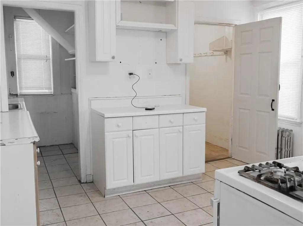 161 Ford Street Providence RI 02909