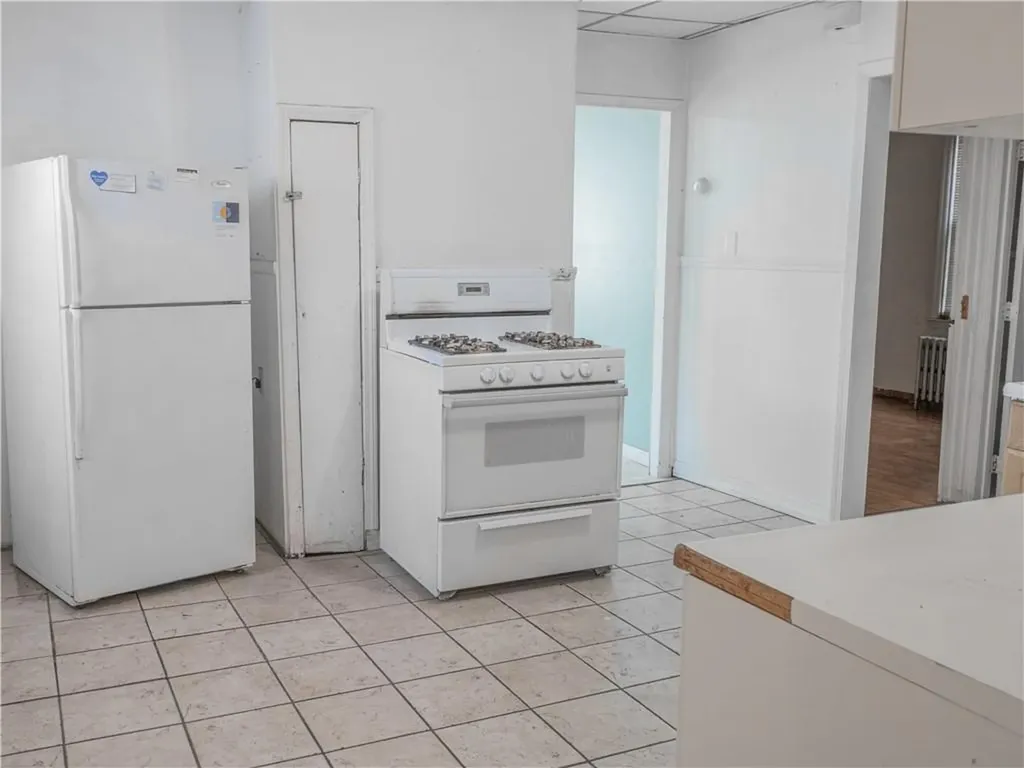 161 Ford Street Providence RI 02909