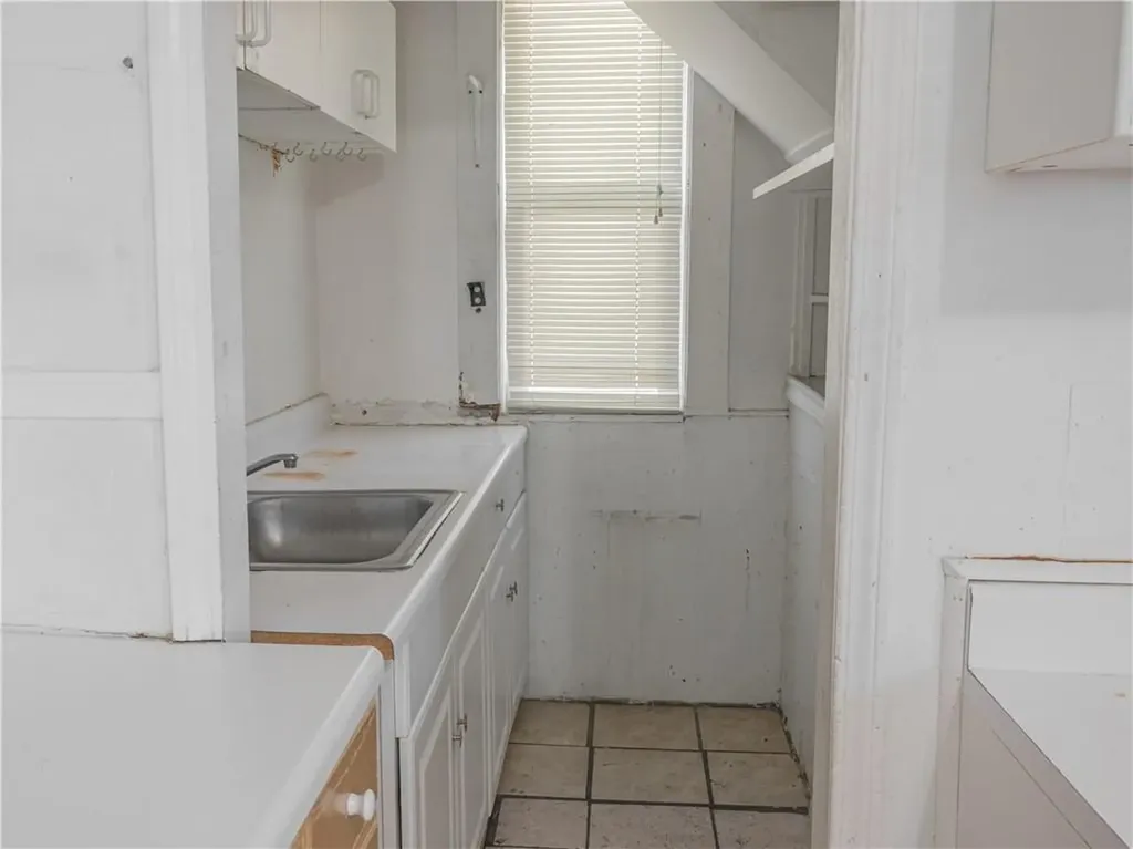 161 Ford Street Providence RI 02909