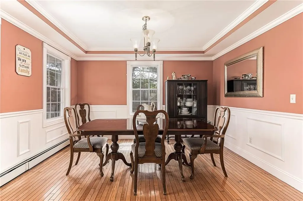 4 Laurel Avenue Westerly RI 02891