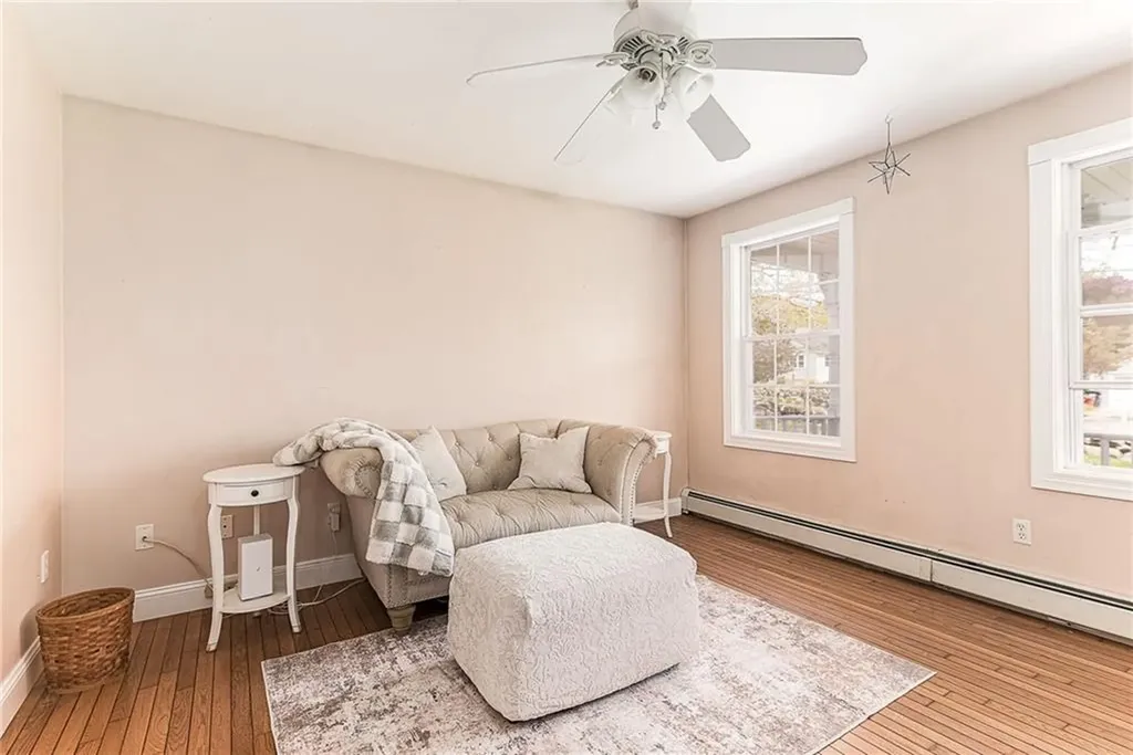 4 Laurel Avenue Westerly RI 02891