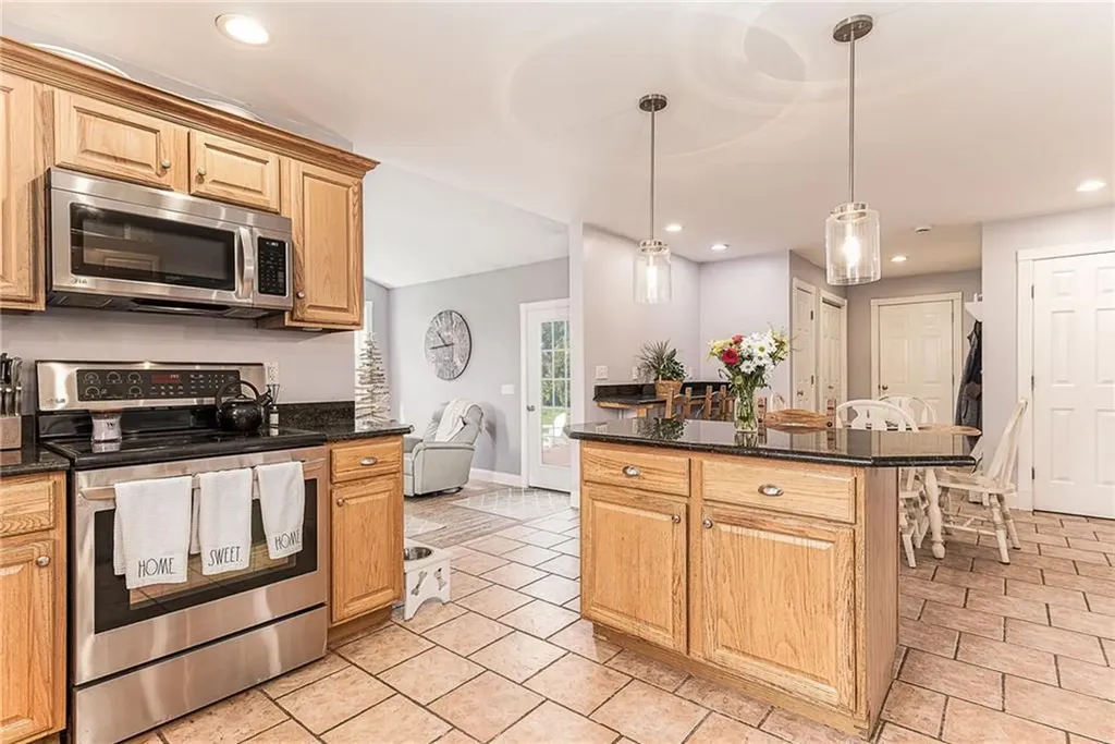 4 Laurel Avenue Westerly RI 02891