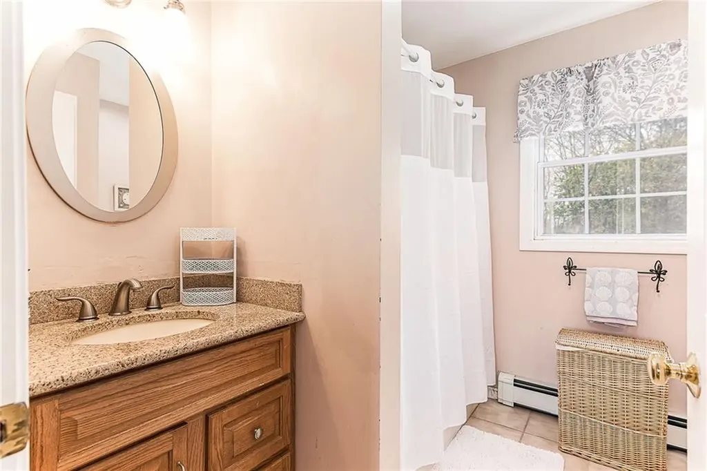 4 Laurel Avenue Westerly RI 02891