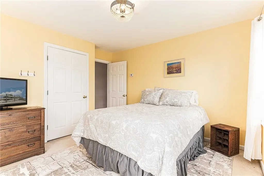 4 Laurel Avenue Westerly RI 02891