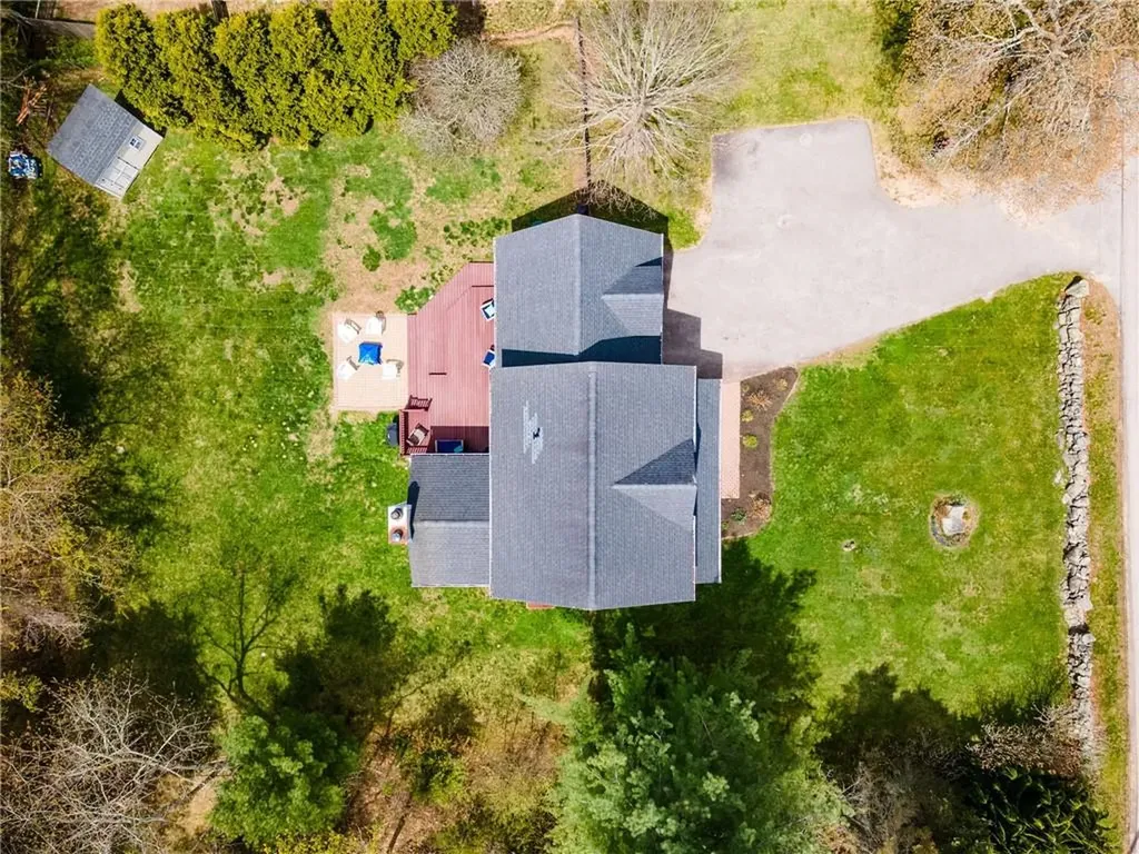4 Laurel Avenue Westerly RI 02891