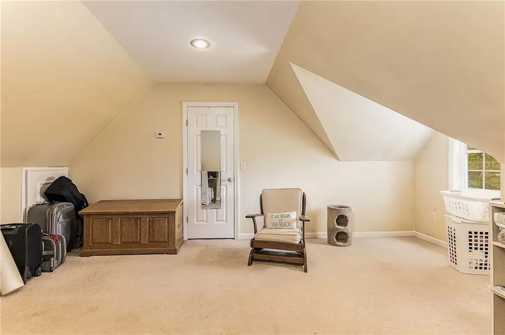 4 Laurel Avenue Westerly RI 02891
