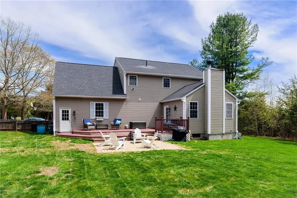4 Laurel Avenue Westerly RI 02891