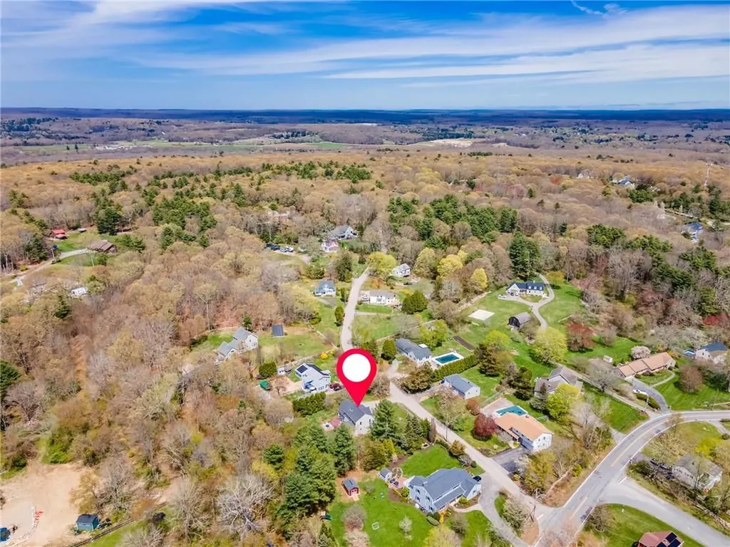 4 Laurel Avenue Westerly RI 02891