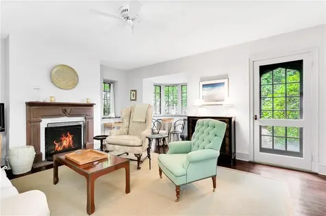 515 Indian Avenue Middletown RI 02842