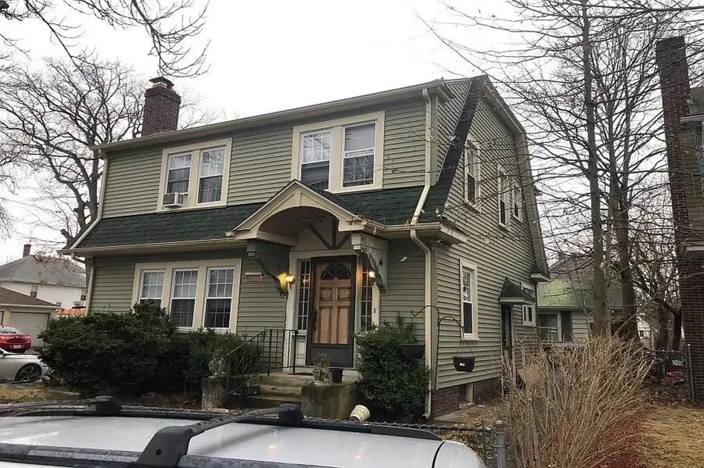 162 Verndale Avenue Providence RI 02905
