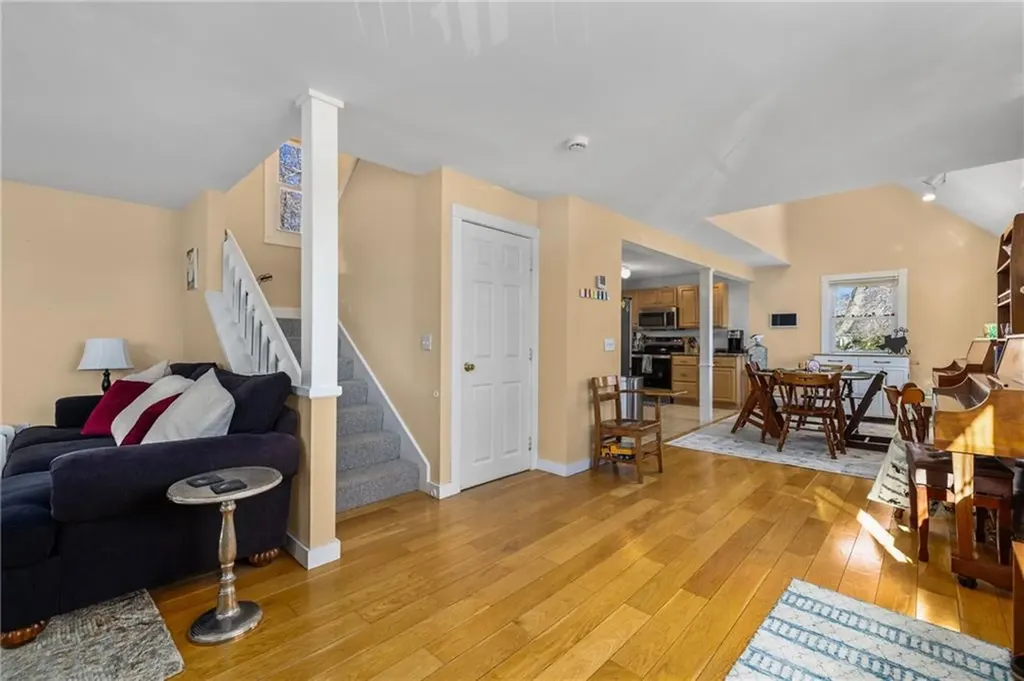 1059 East Shore Road Jamestown RI 02835