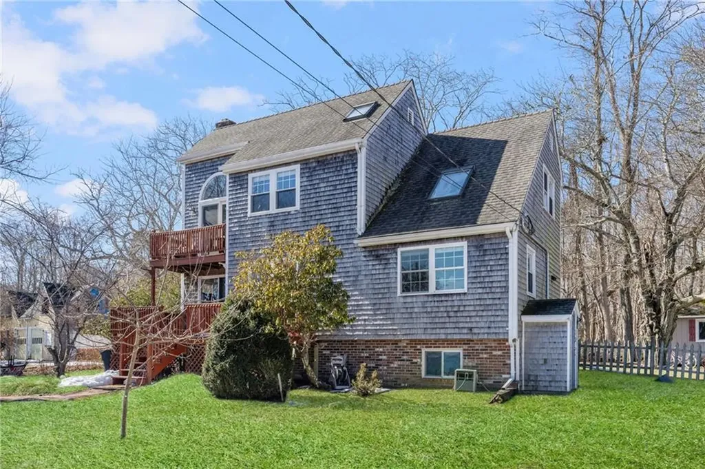 1059 East Shore Road Jamestown RI 02835