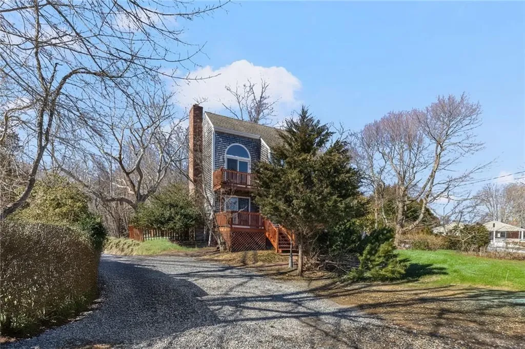 1059 East Shore Road Jamestown RI 02835