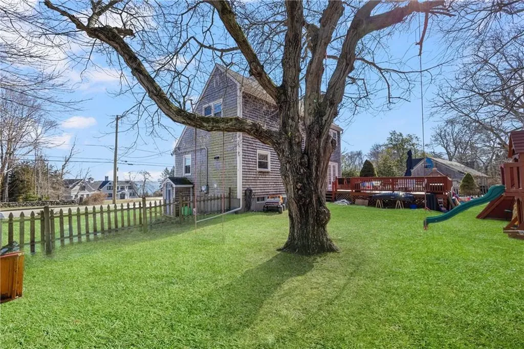 1059 East Shore Road Jamestown RI 02835