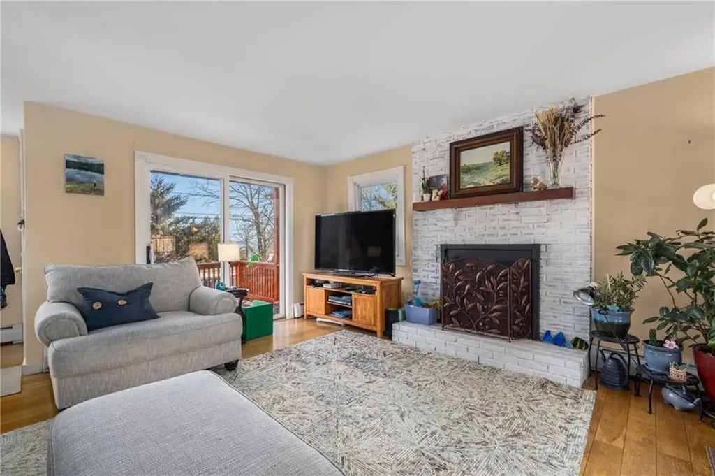 1059 East Shore Road Jamestown RI 02835