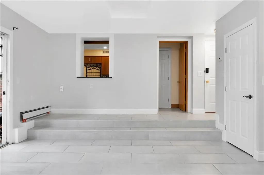 41 Elmway Street Providence RI 02906
