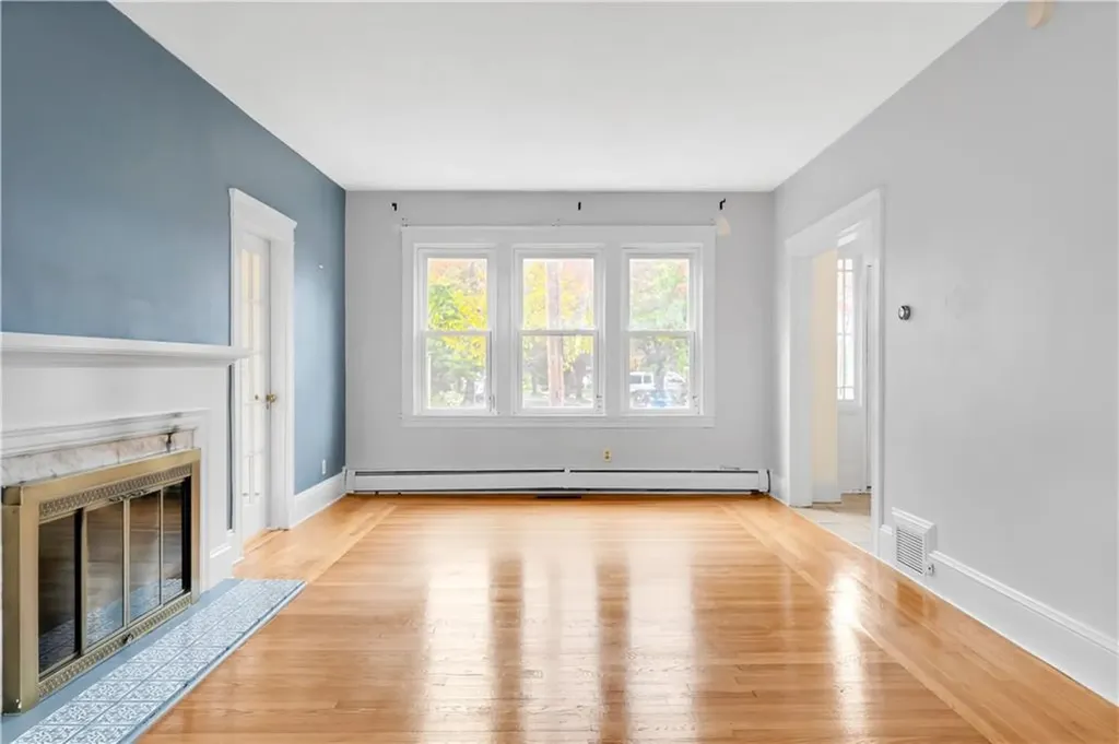 41 Elmway Street Providence RI 02906