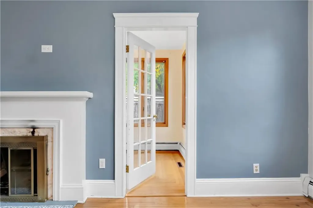 41 Elmway Street Providence RI 02906