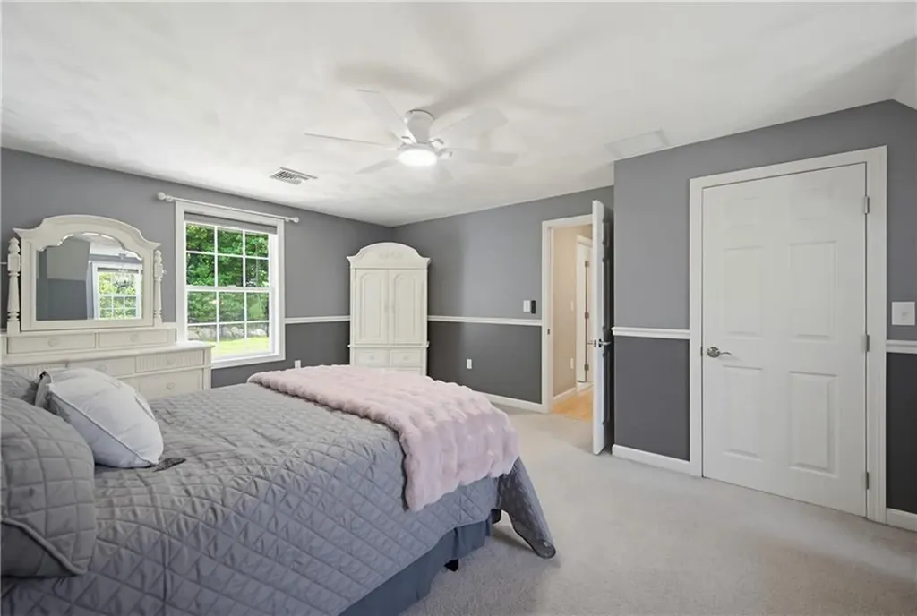 19 Oak Hill Drive Johnston RI 02919