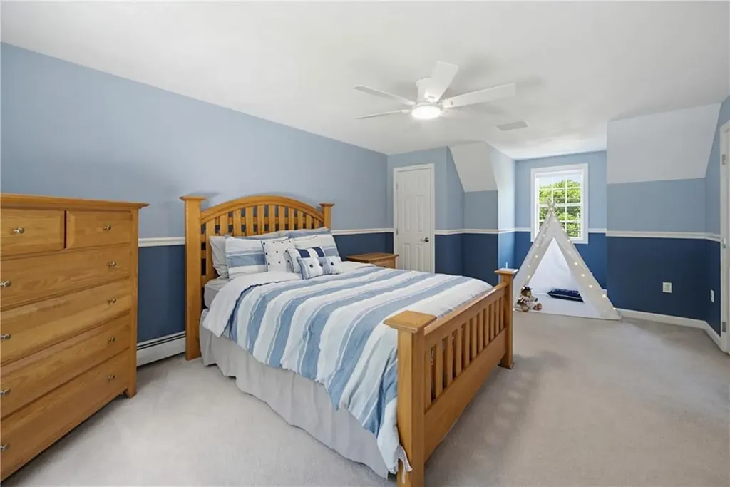 19 Oak Hill Drive Johnston RI 02919