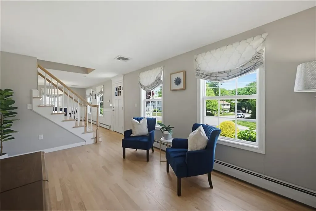 19 Oak Hill Drive Johnston RI 02919