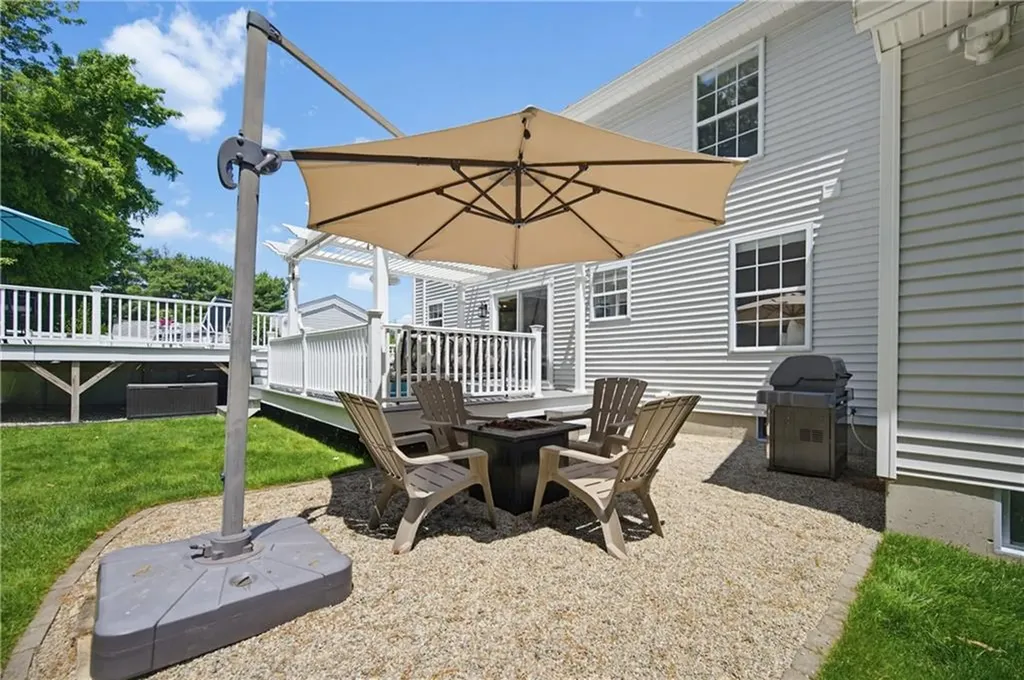 19 Oak Hill Drive Johnston RI 02919