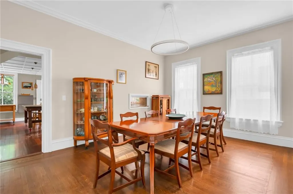168 Bowen Street Providence RI 02906