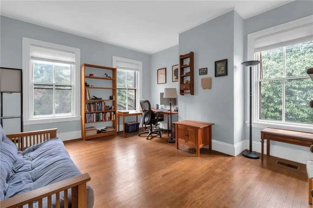 168 Bowen Street Providence RI 02906