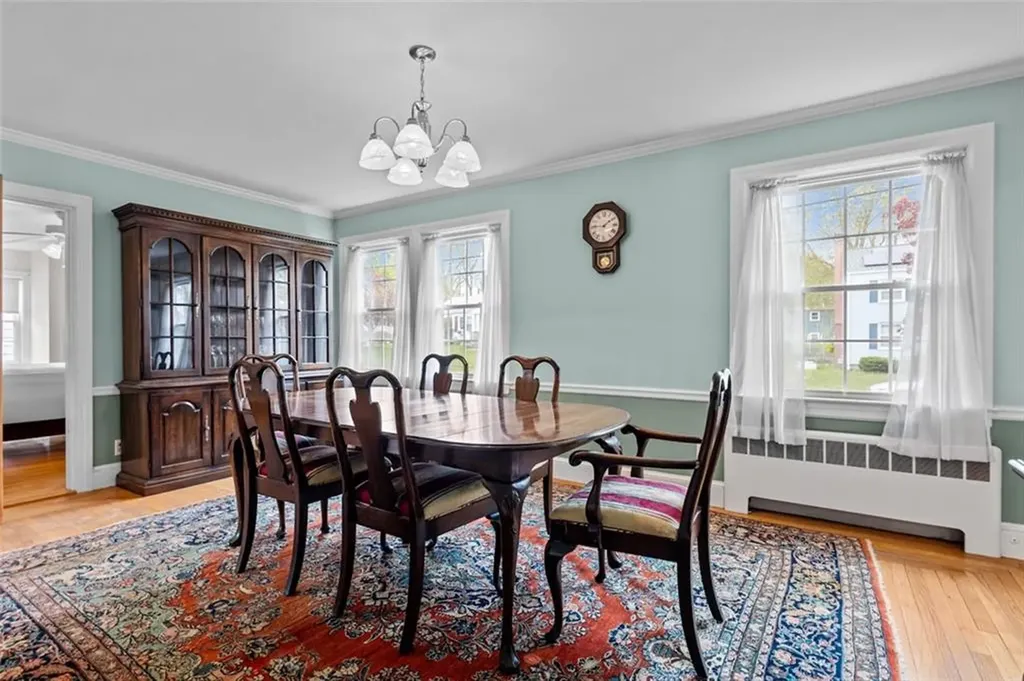 20 Bassett Avenue Warwick RI 02889