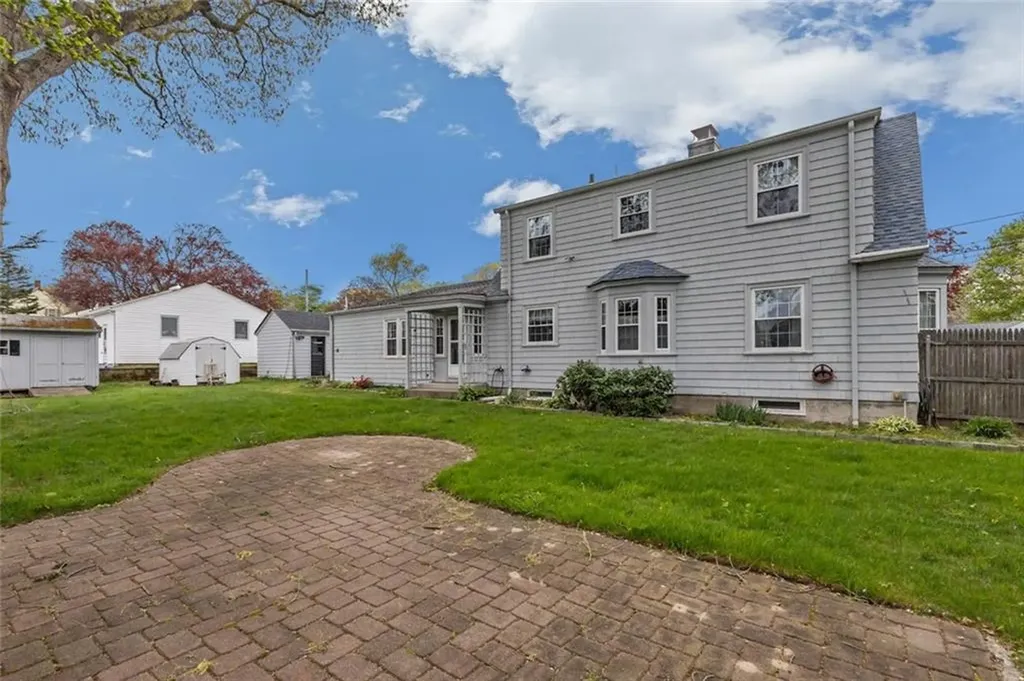 20 Bassett Avenue Warwick RI 02889
