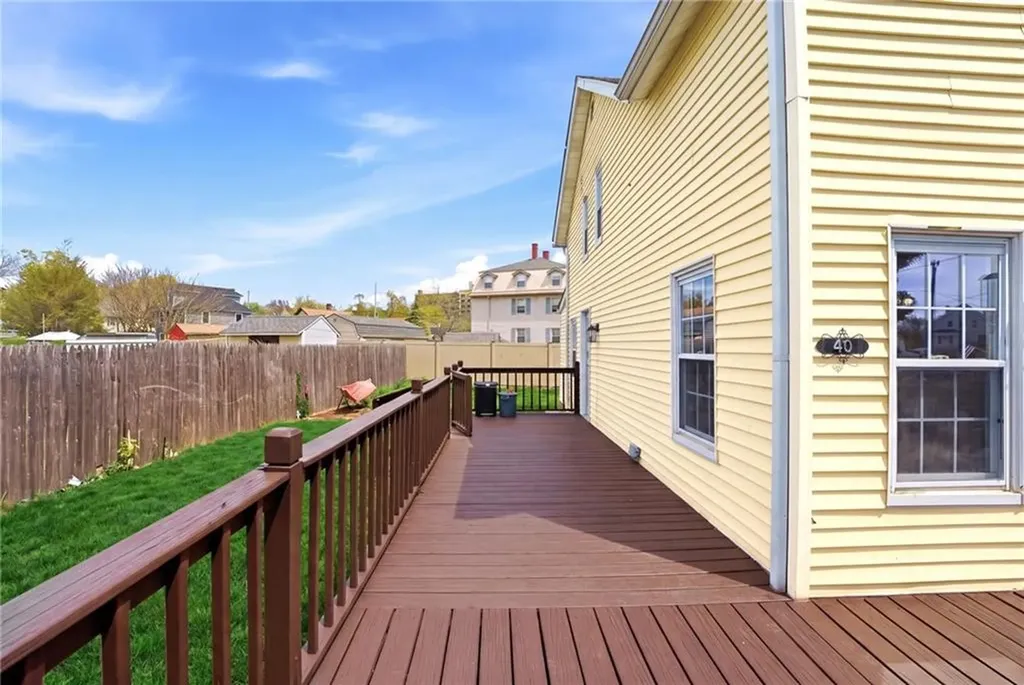 40 Jackson Avenue East Providence RI 02915