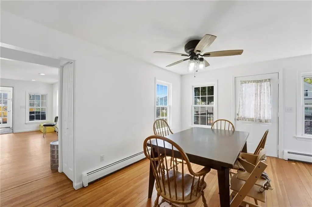 40 Jackson Avenue East Providence RI 02915