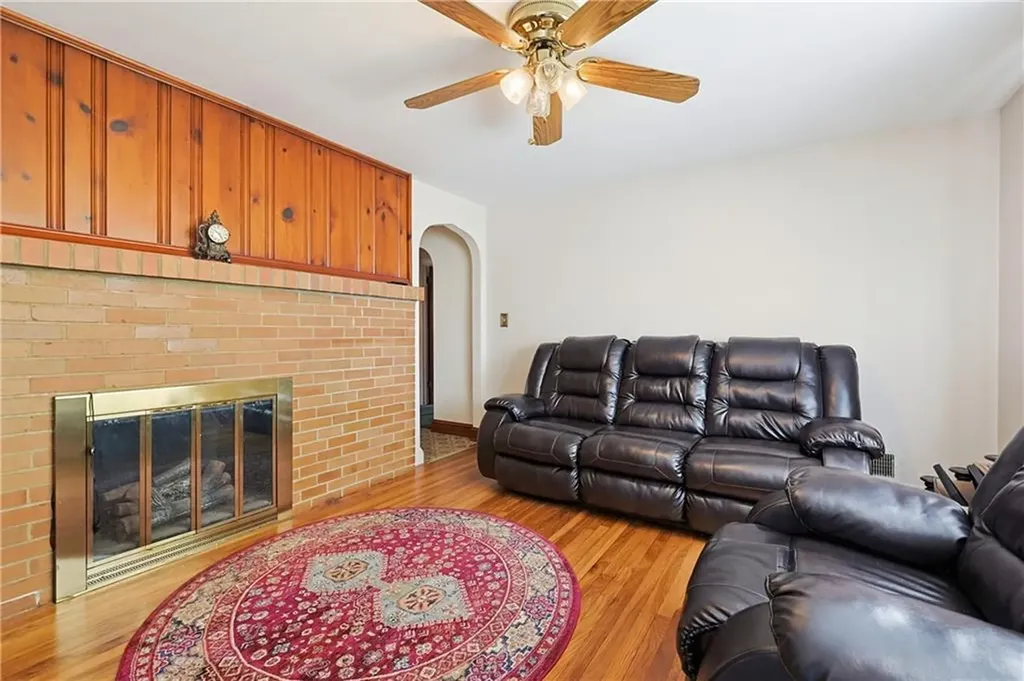 35 North Long Street Johnston RI 02919